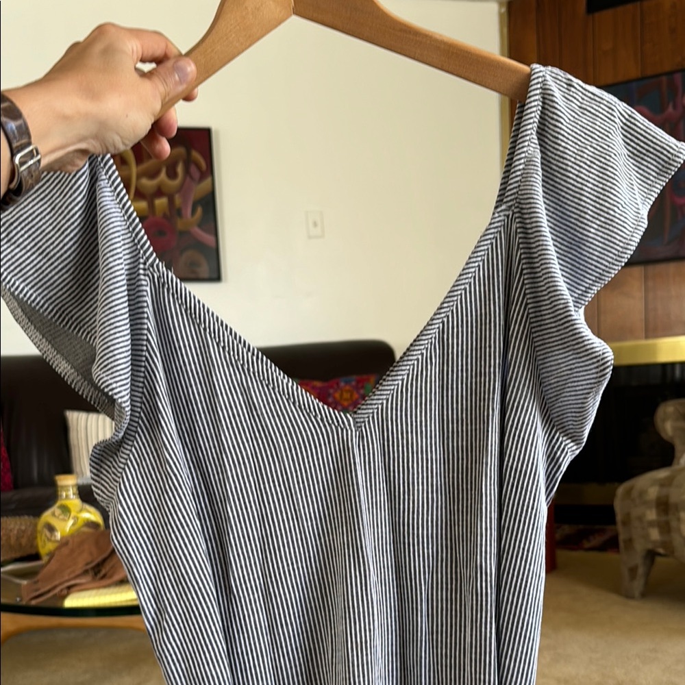 O’Neill Blue/Grey-White Striped Dress, flutter sleeve, size Small